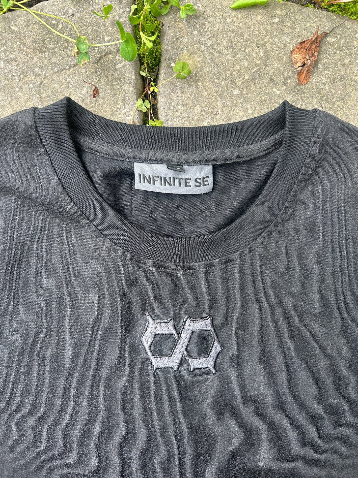 Infinite SE Slightly Cropped Boxy Tee